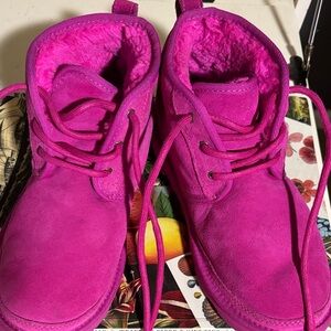 UGG Fuchsia Suede Laced Boots